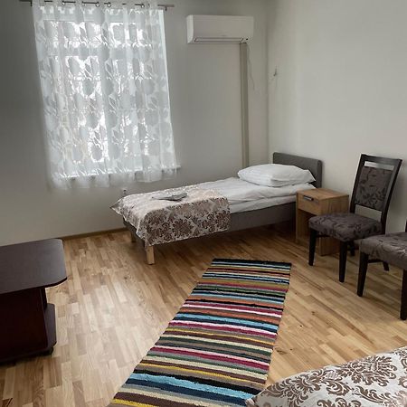 Ankur Kortermajutus Apartment Мустве Екстериор снимка